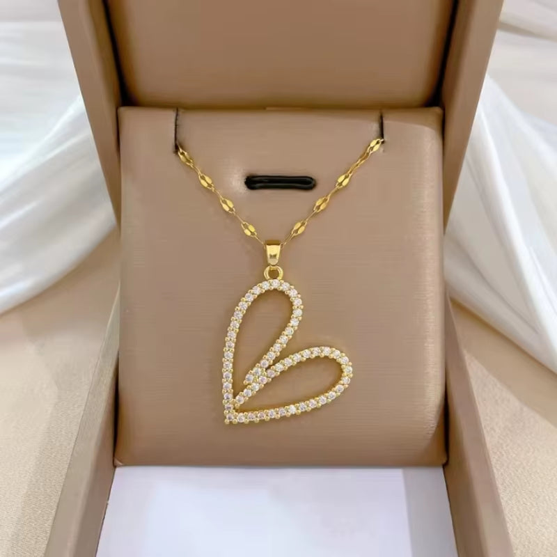 Trendy Heart Necklaces for Women ( Standard Delivery )